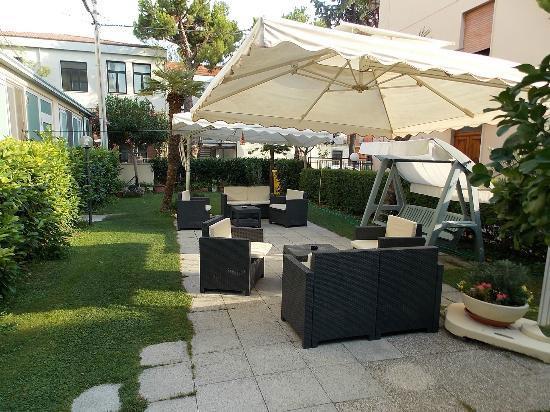 Hotel Corallo Pineto Dış mekan fotoğraf