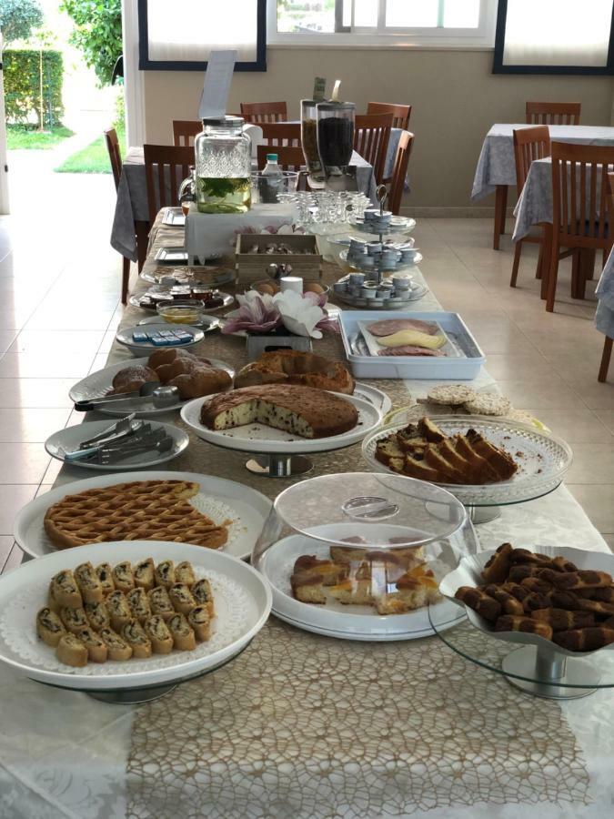 Hotel Corallo Pineto Dış mekan fotoğraf